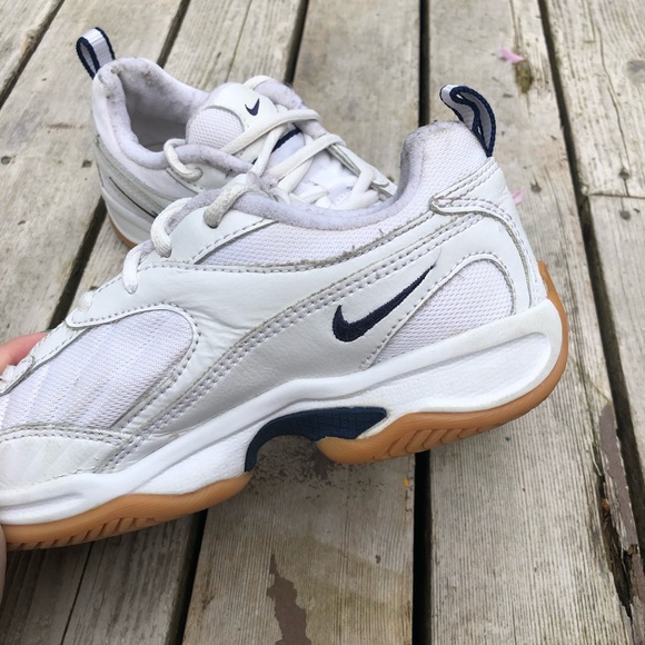 Vintage Nike shoes